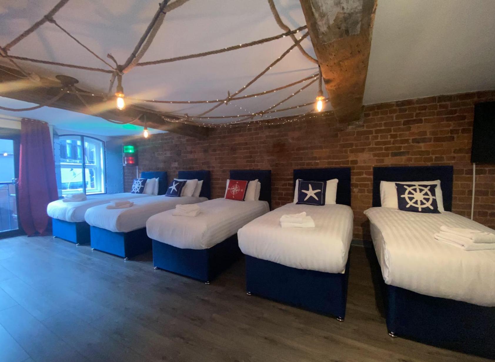 Rainford Gardens By Ustay Aparthotels Liverpool Exterior photo
