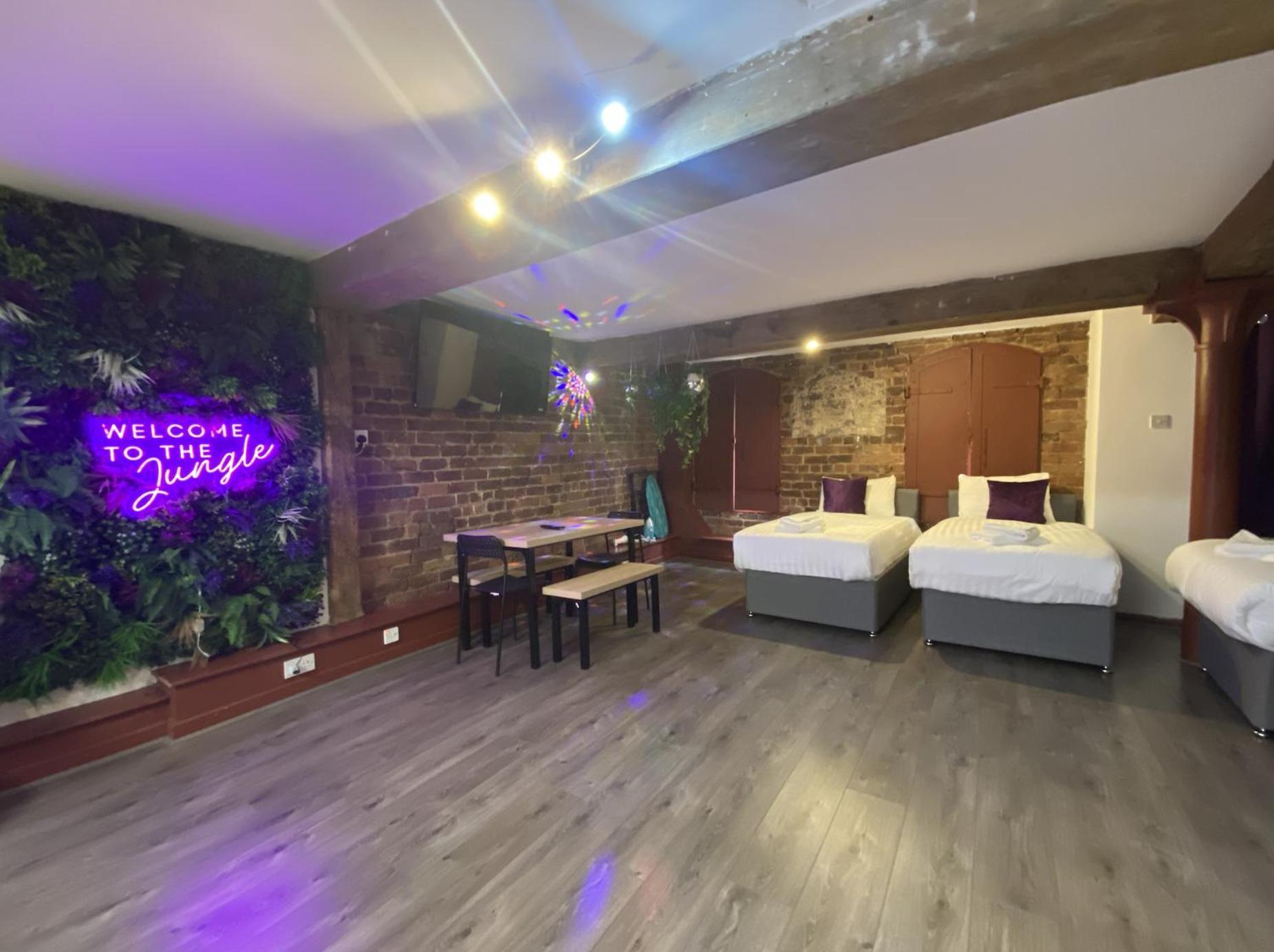 Rainford Gardens By Ustay Aparthotels Liverpool Exterior photo